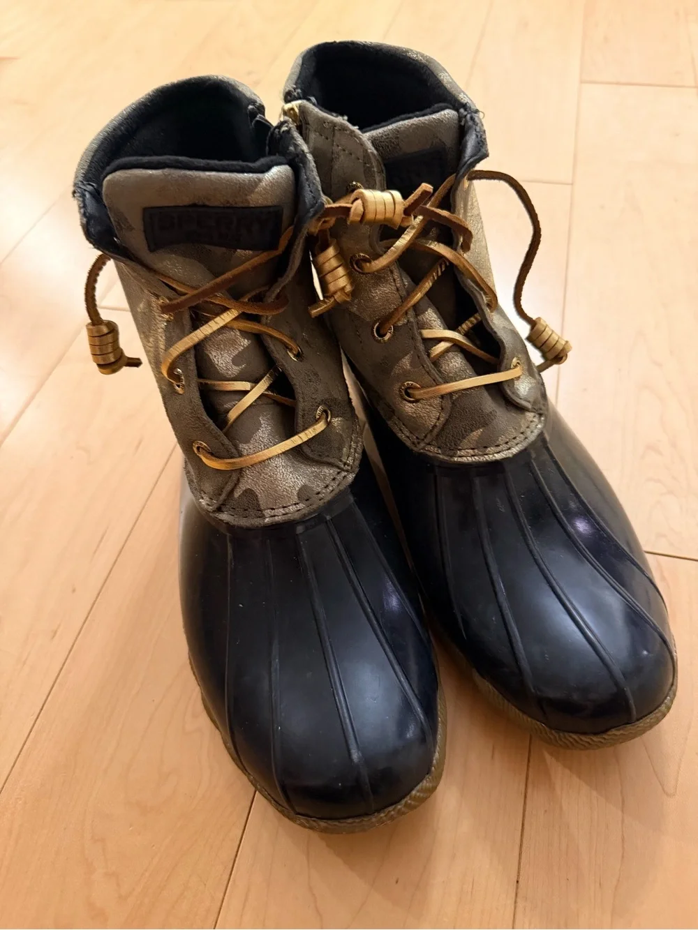 Sperry women duck